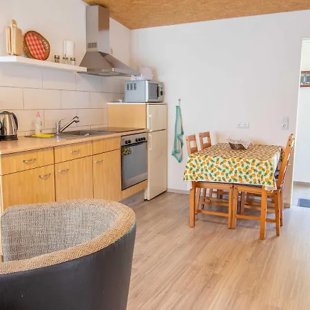 Nyaraló Neues Atelier Lubmin